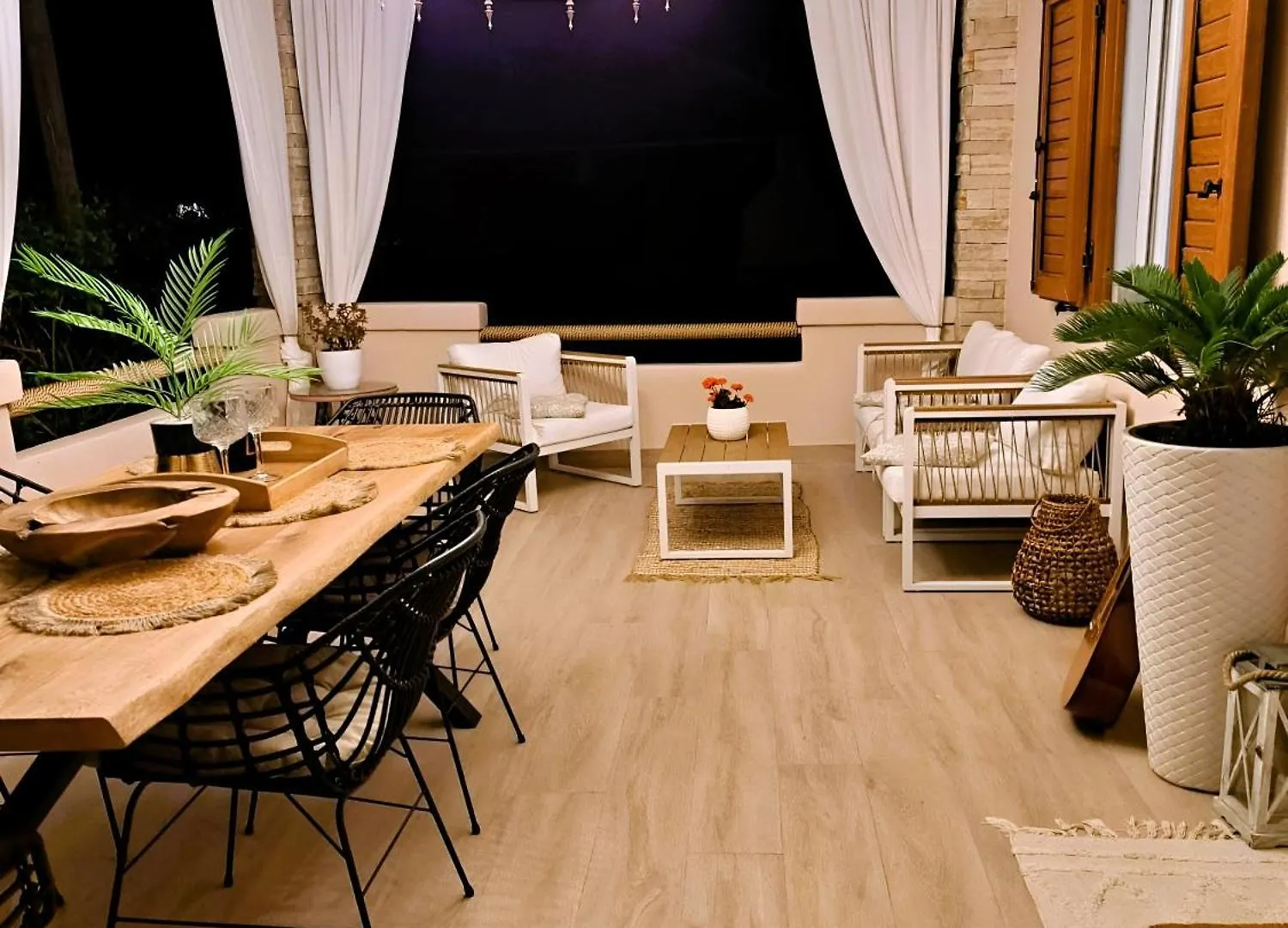 פטרצ'אנה Beachfront Holiday Home Delight With Private Pool 0*,  קרואטיה